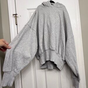 Aerie Light Gray Women's Crew Neck Sweater FREE SHIPPING